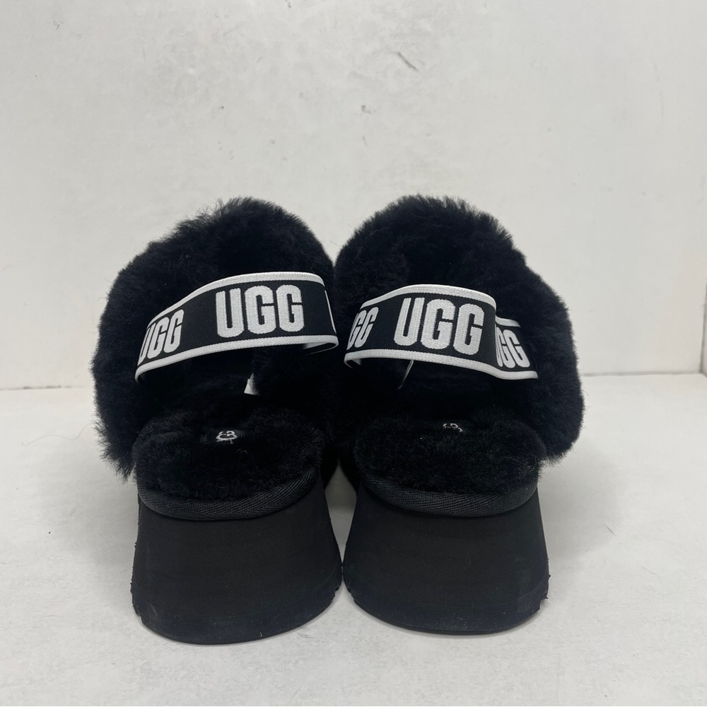 Ugg Funkette Platform Slippers “Valentine’s/Hearts” 2023 - Picture 4 of 4